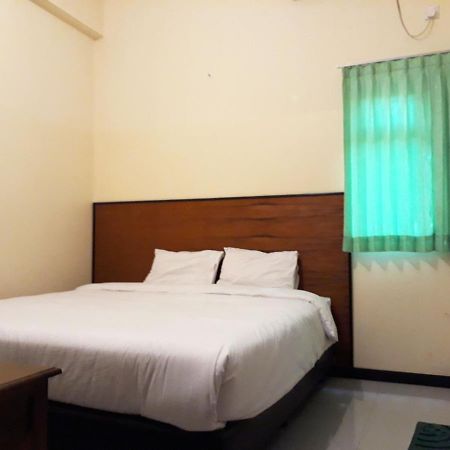 סמאראנג Hotel Pelangi Indah מראה חיצוני תמונה