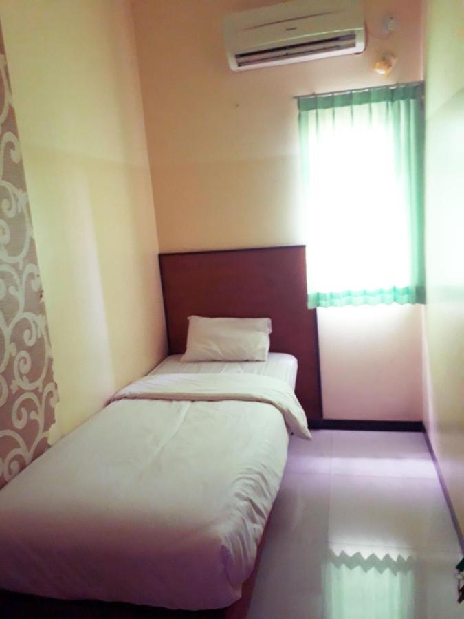 סמאראנג Hotel Pelangi Indah מראה חיצוני תמונה