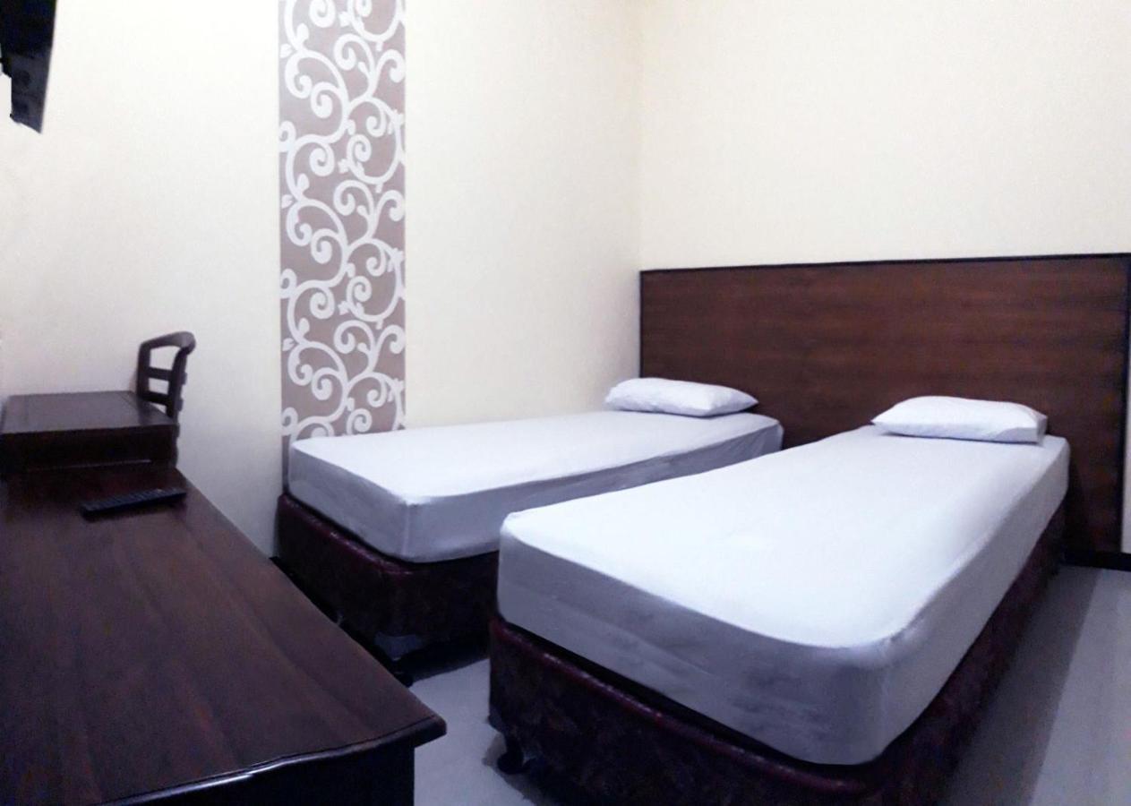 סמאראנג Hotel Pelangi Indah מראה חיצוני תמונה