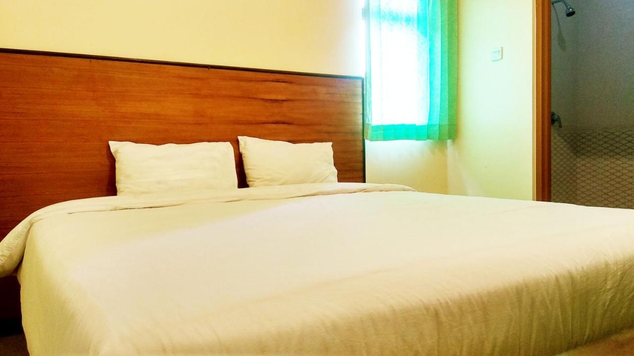 סמאראנג Hotel Pelangi Indah מראה חיצוני תמונה