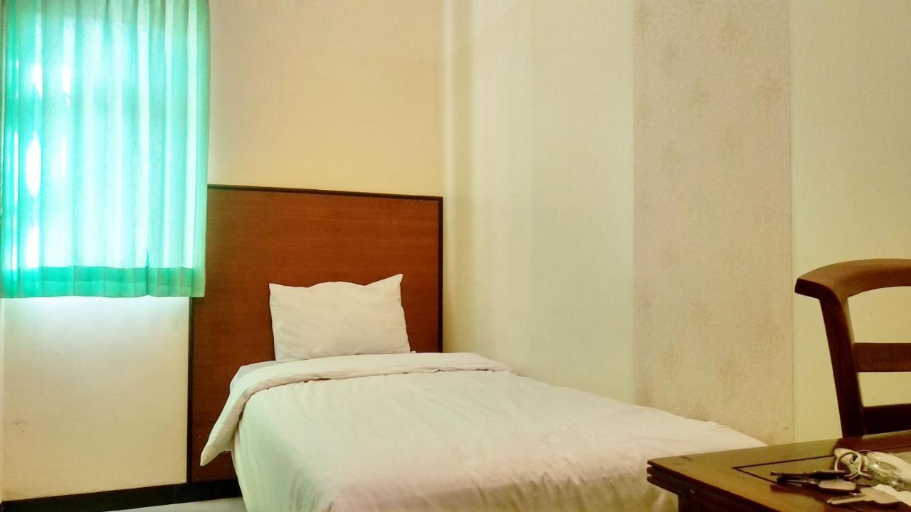 סמאראנג Hotel Pelangi Indah מראה חיצוני תמונה