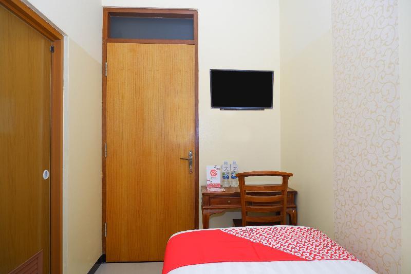 סמאראנג Hotel Pelangi Indah מראה חיצוני תמונה